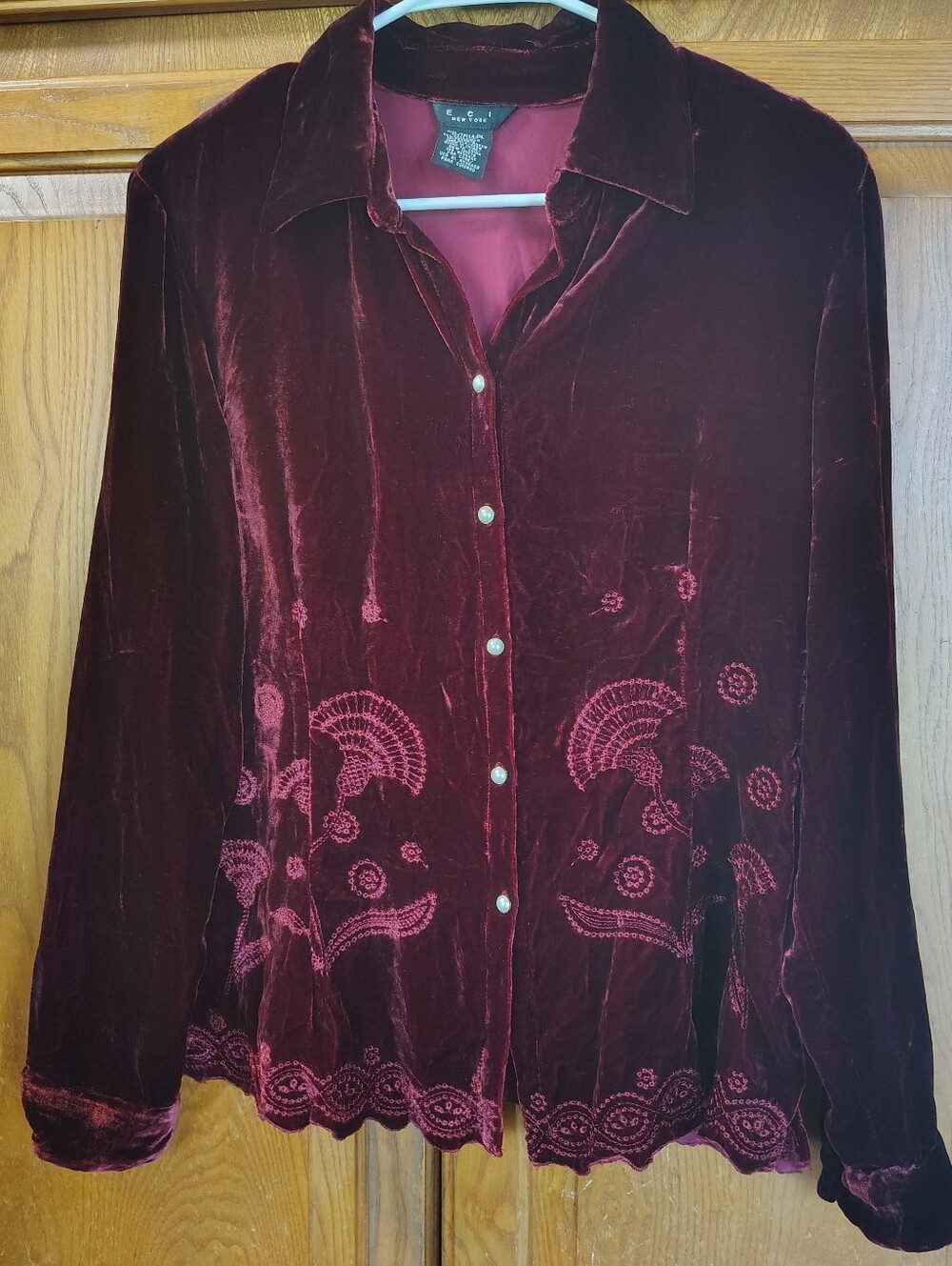 90s ECI Velvet Embroidered Silk Blend Top Petite Large Burgundy Button Up Floral